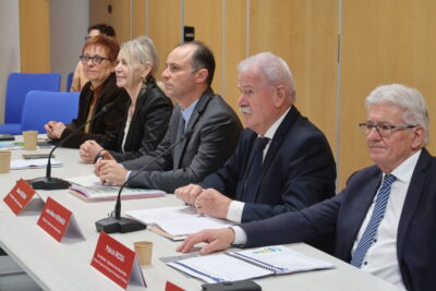 Agrandir l'image 2 sur 2, fenêtre modale