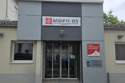 Façade de la Maison départementale de l'autonomie (MDA)