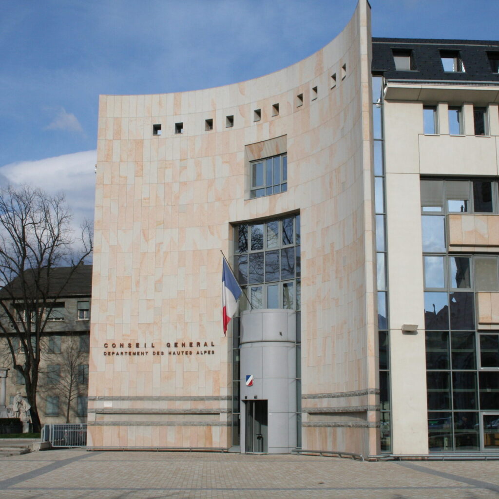 Façade de l'Hôtel du Département