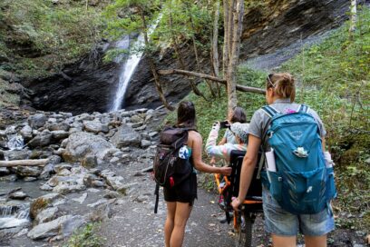 Sortie handinature à la cascade de la Pissette - Agrandir l'image, fenêtre modale