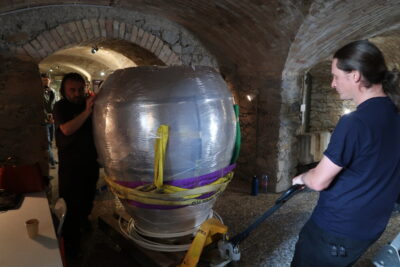 Agrandir l'image 6 sur 9, fenêtre modale